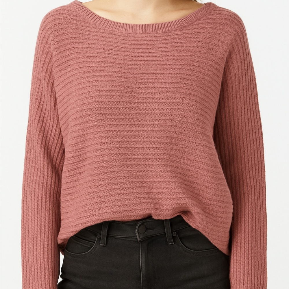 New York & Company Dusty Rose Crew Neck Sweater